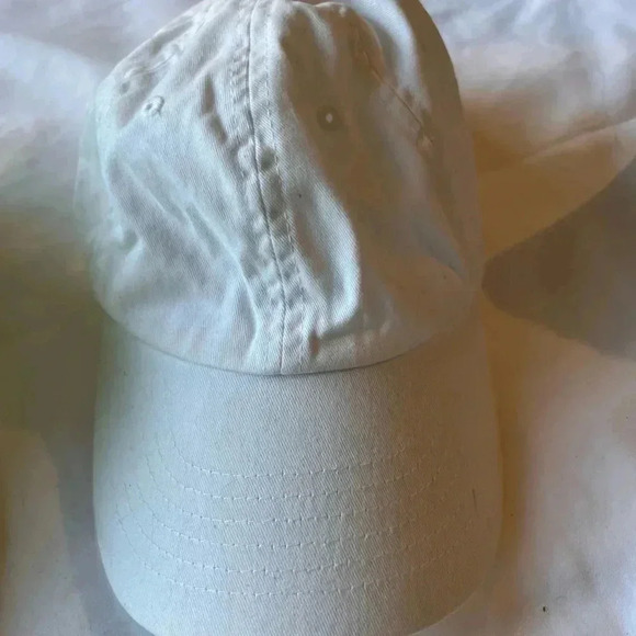 Lot of Three Baseball Hats - Picture 2 of 5